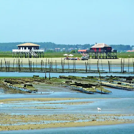 Jetee Des Marins-8 By Interhome *