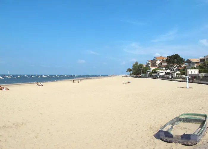 Jetee Des Marins-8 By Interhome * Arcachon