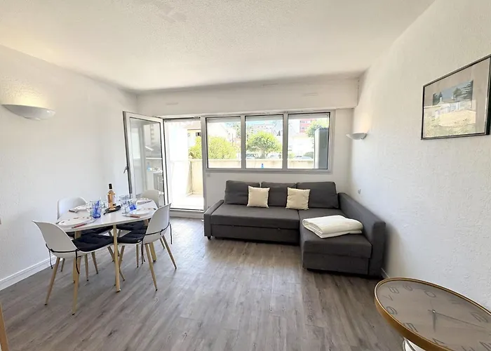 Apartment Jetee Des Marins-8 By Interhome Arcachon