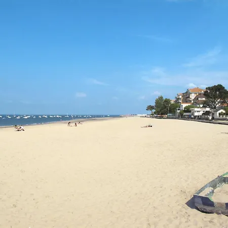 Jetee Des Marins-8 By Interhome * Arcachon