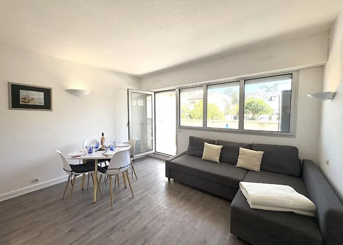 Jetee Des Marins-8 By Interhome Appartement *